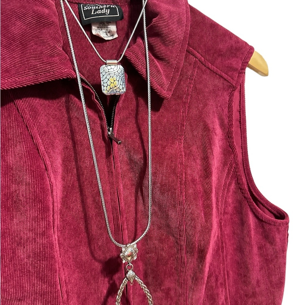 Southern Lady Women corduroy Mauve Vest size 10 - Picture 1 of 6